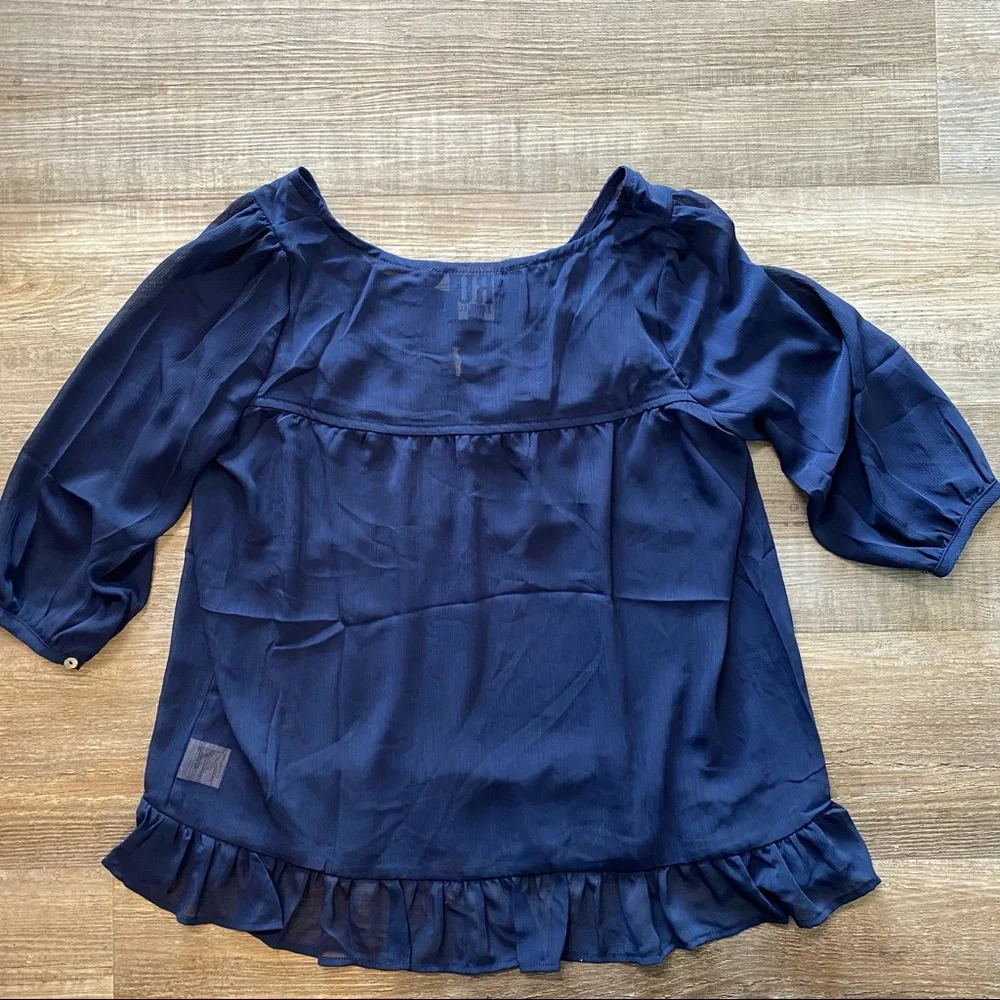 3/$25 NWT RU Apparel blouse Small - Picture 5 of 8